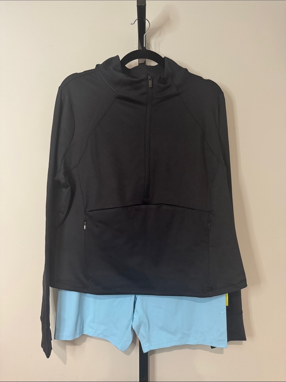 all in motion Women's Athletic Set Blue Shorts & Black Pullover Size 1X New NWT